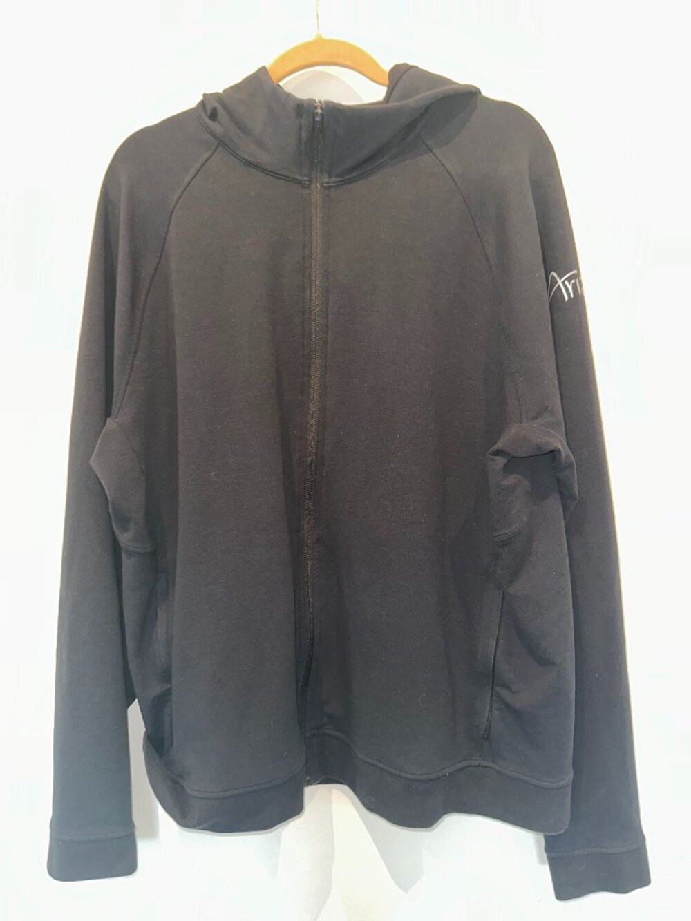Lululemon Women's Black Full-Zip Hoodie Athletic Jacket